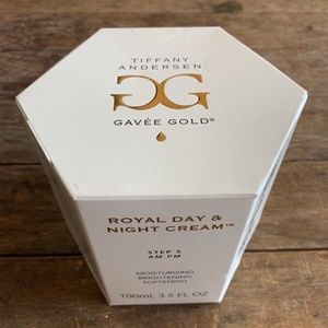 ROYAL DAY & NIGHT CREAM 100ML